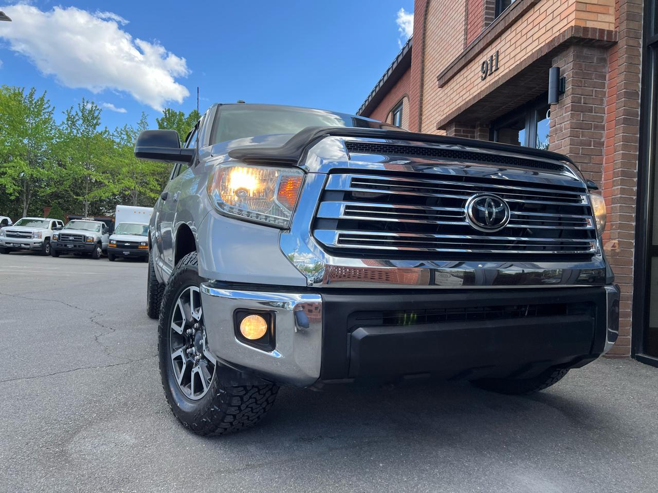 Toyota Tundra SR5 5.7L V8 FFV Double Cab 4WD 2014