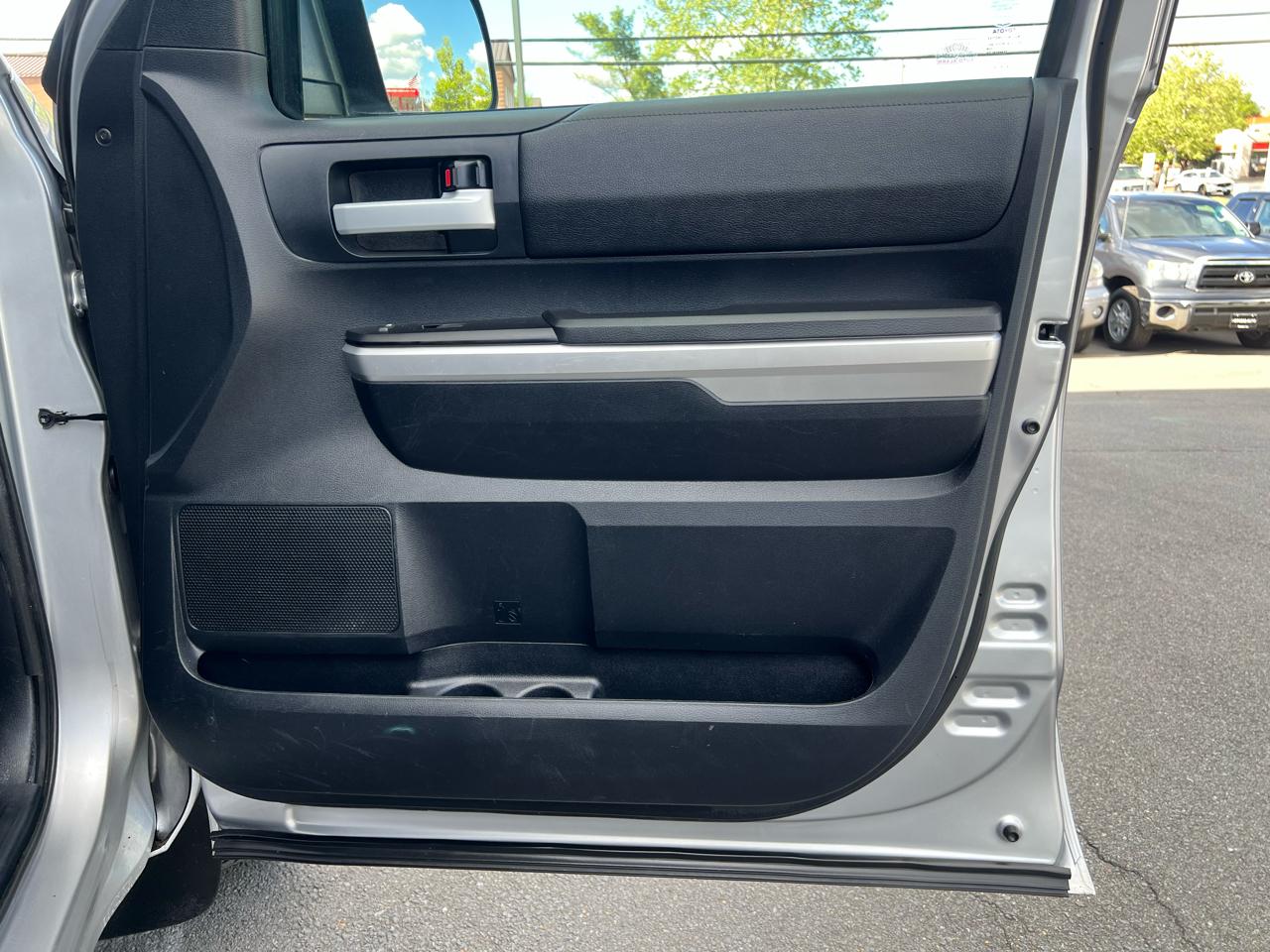 Toyota Tundra SR5 5.7L V8 FFV Double Cab 4WD 2014