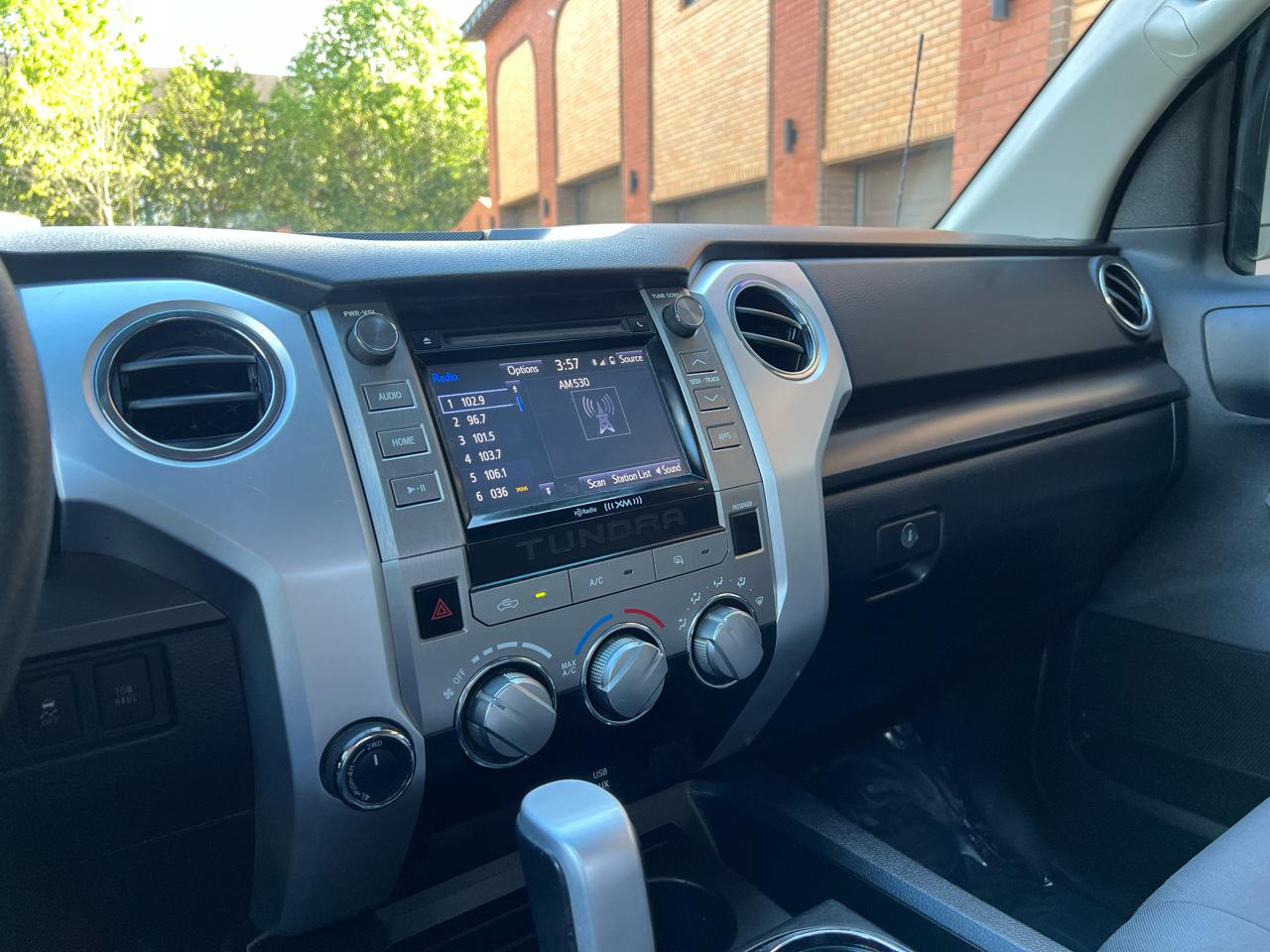 Toyota Tundra SR5 5.7L V8 FFV Double Cab 4WD 2014