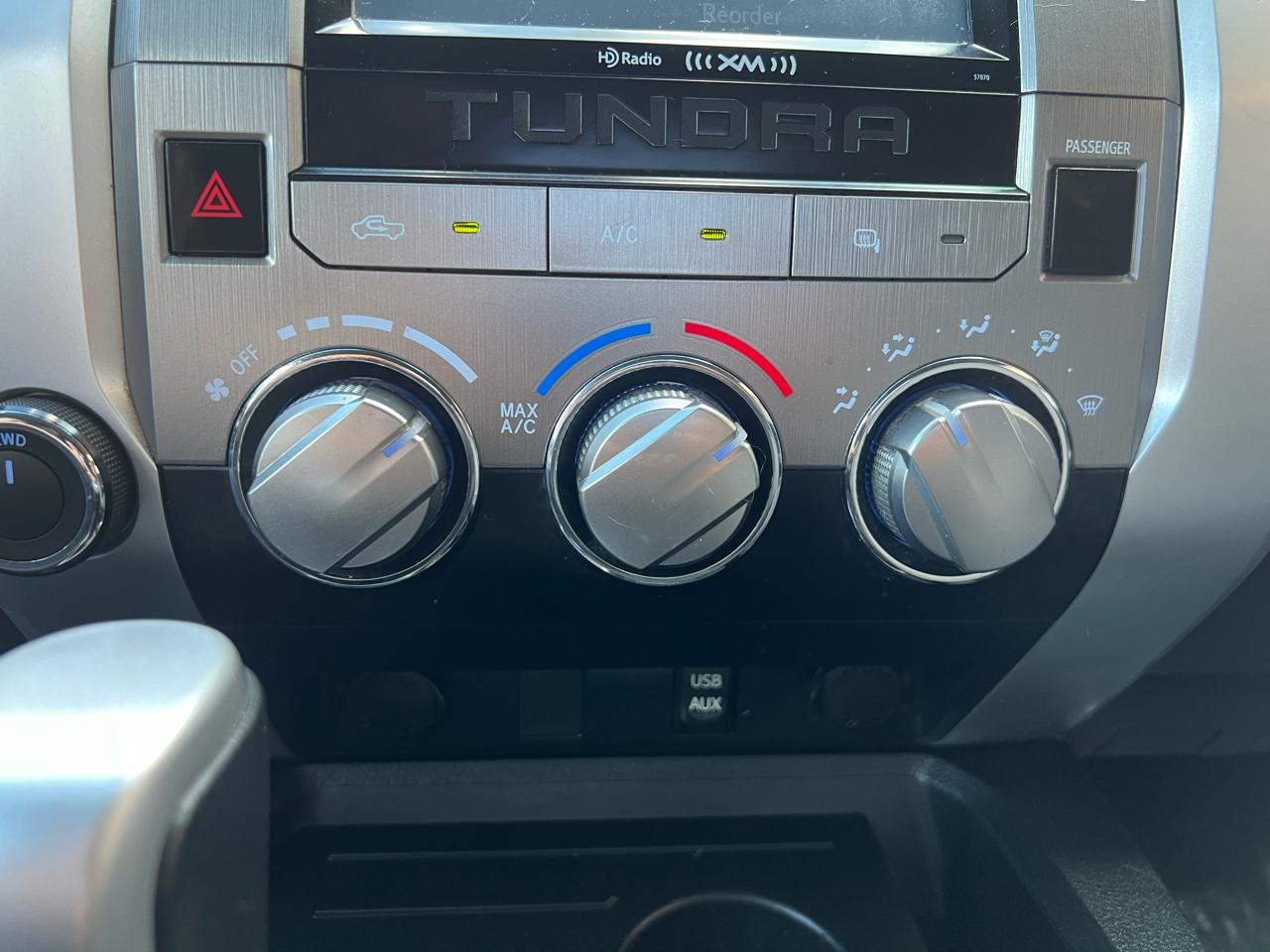 Toyota Tundra SR5 5.7L V8 FFV Double Cab 4WD 2014