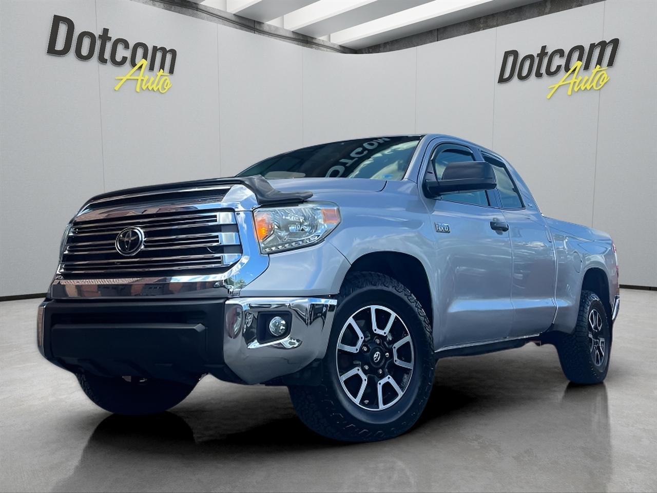 Toyota Tundra SR5 5.7L V8 Double Cab 4WD 2014