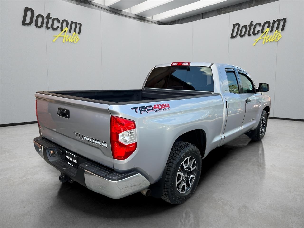 Toyota Tundra SR5 5.7L V8 Double Cab 4WD 2014