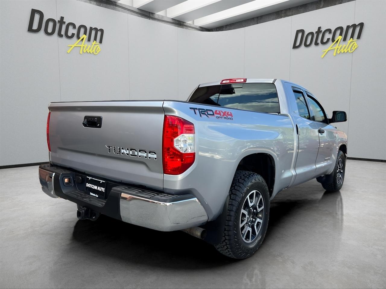 Toyota Tundra SR5 5.7L V8 Double Cab 4WD 2014