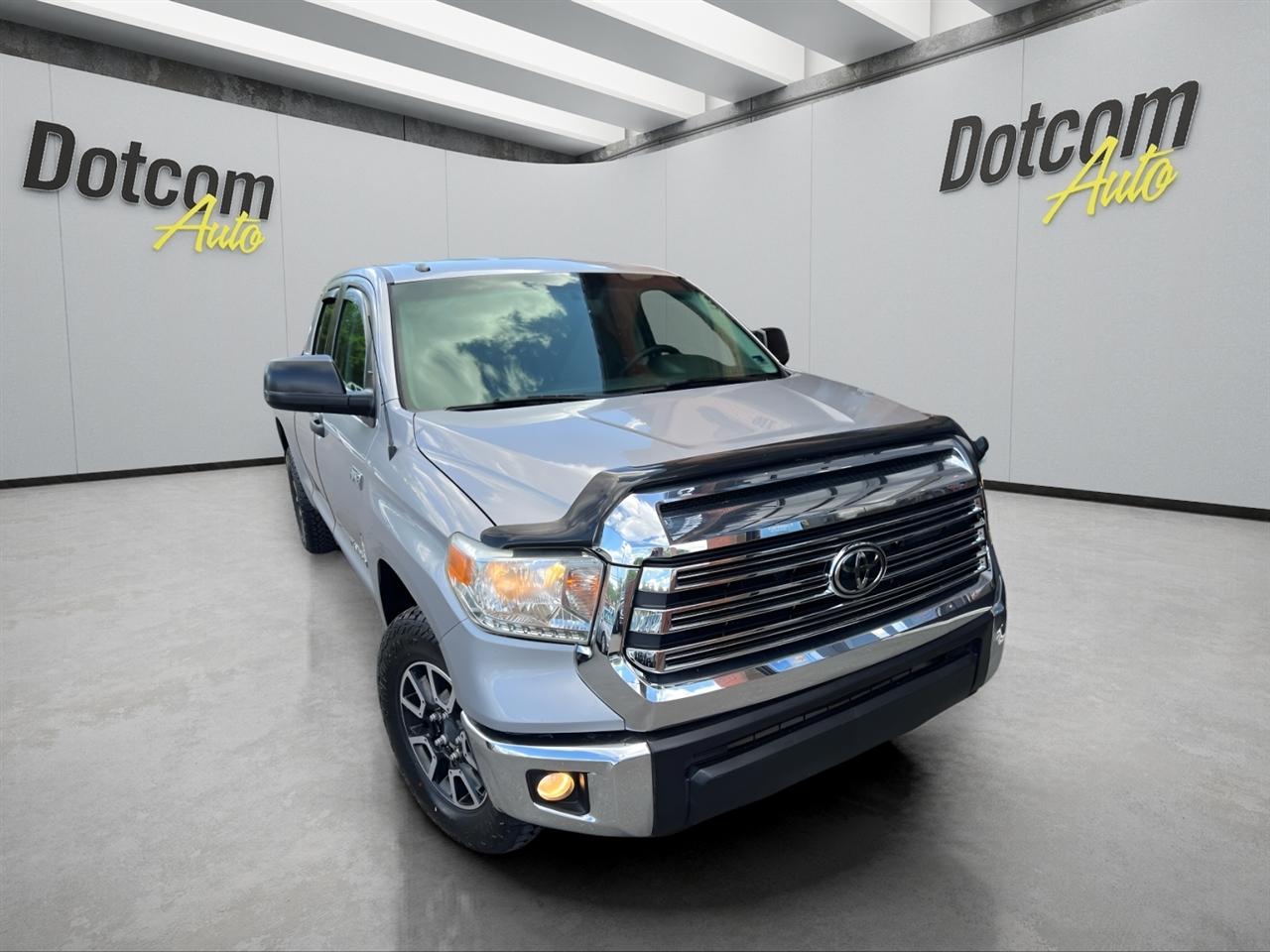 Toyota Tundra SR5 5.7L V8 Double Cab 4WD 2014