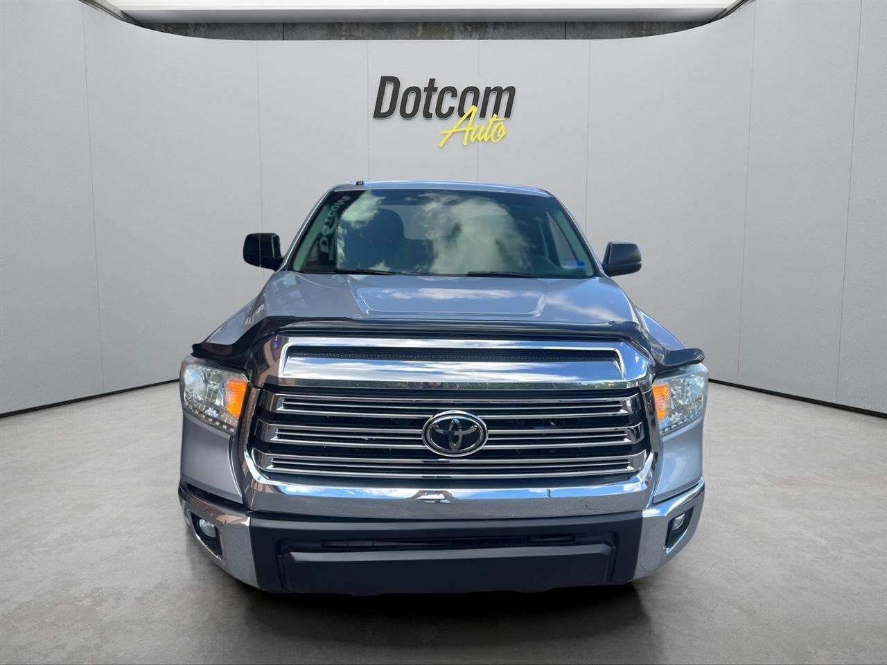 Toyota Tundra SR5 5.7L V8 Double Cab 4WD 2014