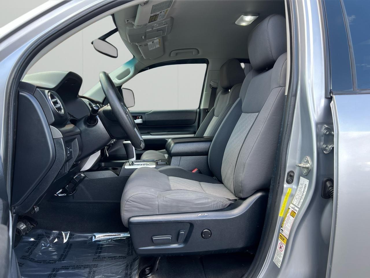 Toyota Tundra SR5 5.7L V8 Double Cab 4WD 2014