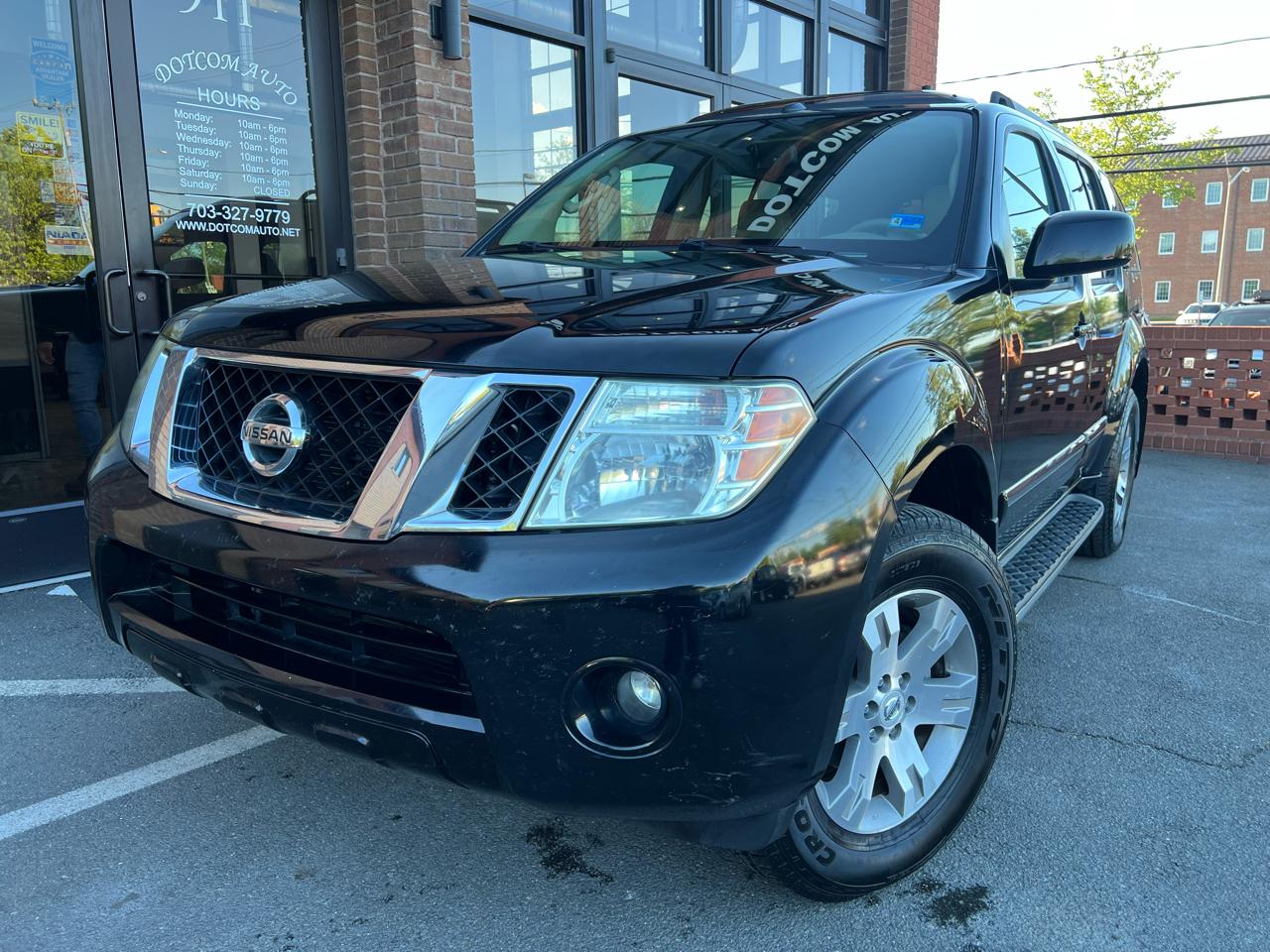 Nissan Pathfinder 4WD 4dr V6 Silver Edition 2012