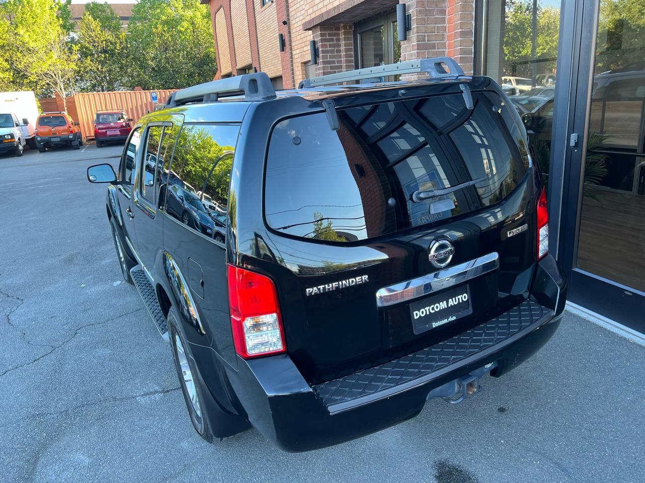 Nissan Pathfinder 4WD 4dr V6 Silver Edition 2012