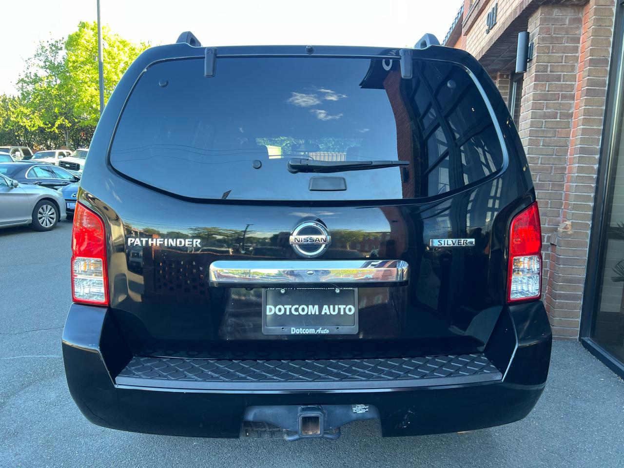 Nissan Pathfinder 4WD 4dr V6 Silver Edition 2012