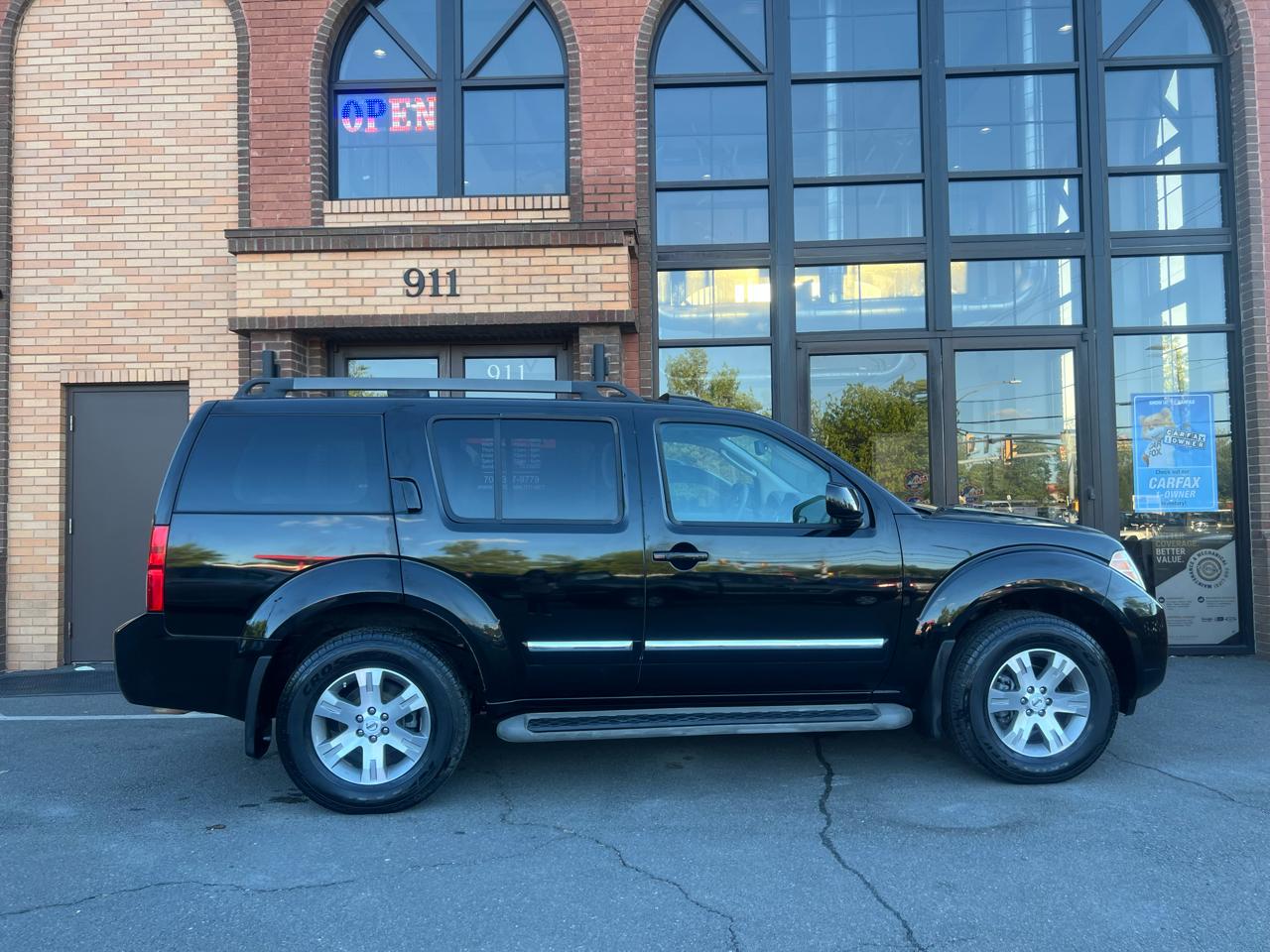 Nissan Pathfinder 4WD 4dr V6 Silver Edition 2012