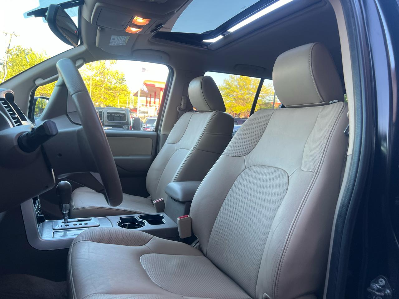 Nissan Pathfinder 4WD 4dr V6 Silver Edition 2012