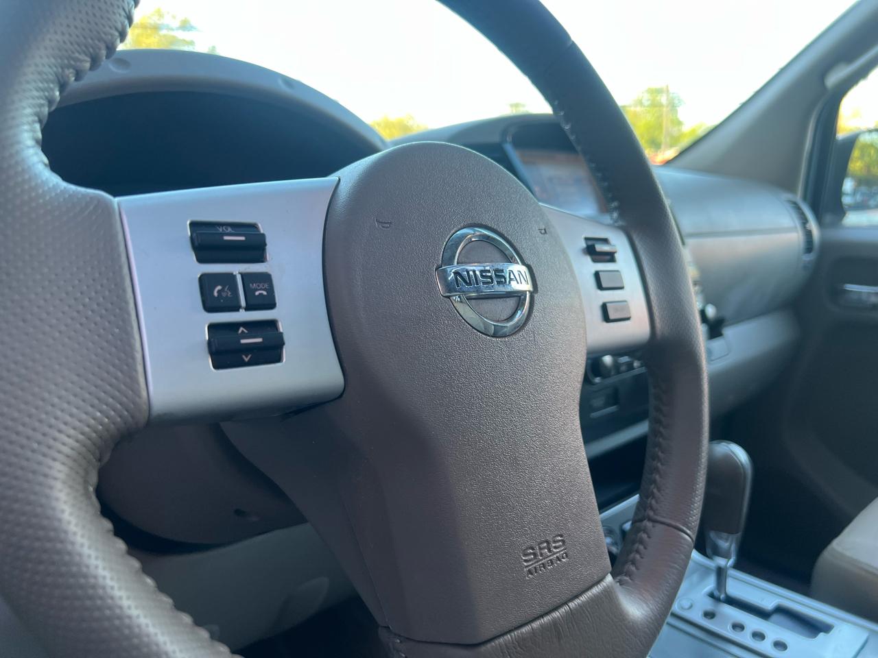 Nissan Pathfinder 4WD 4dr V6 Silver Edition 2012