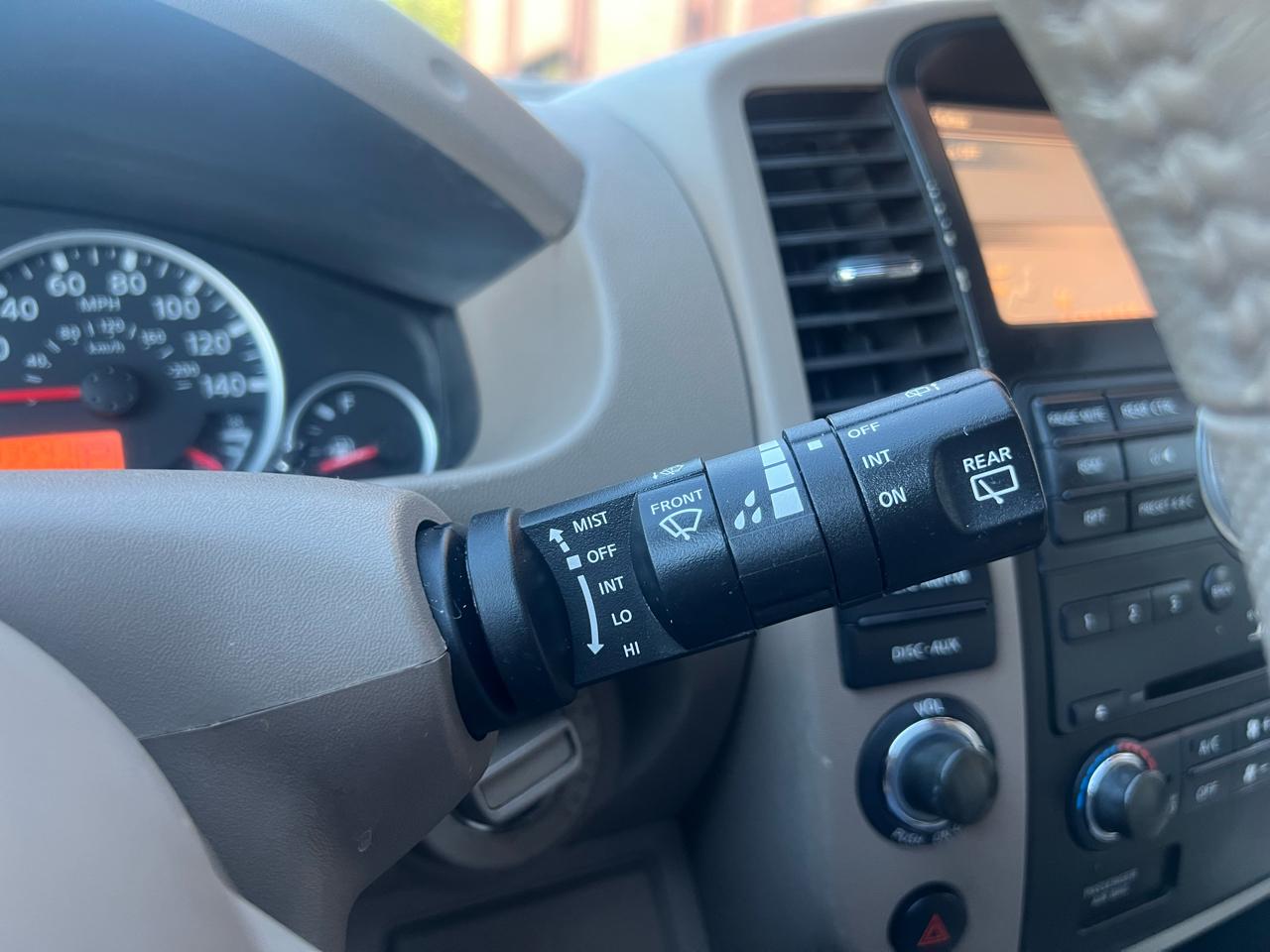 Nissan Pathfinder 4WD 4dr V6 Silver Edition 2012