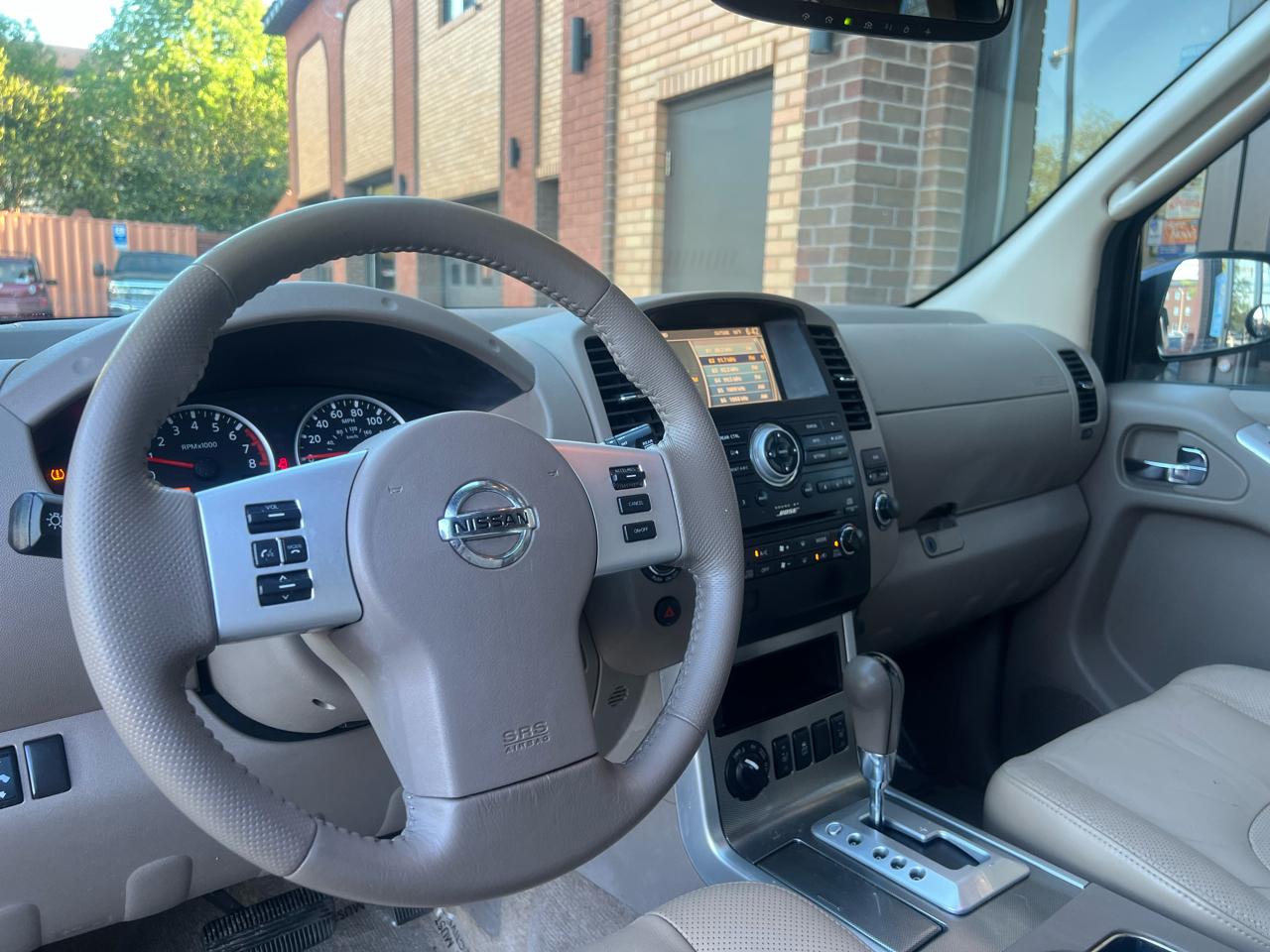 Nissan Pathfinder 4WD 4dr V6 Silver Edition 2012