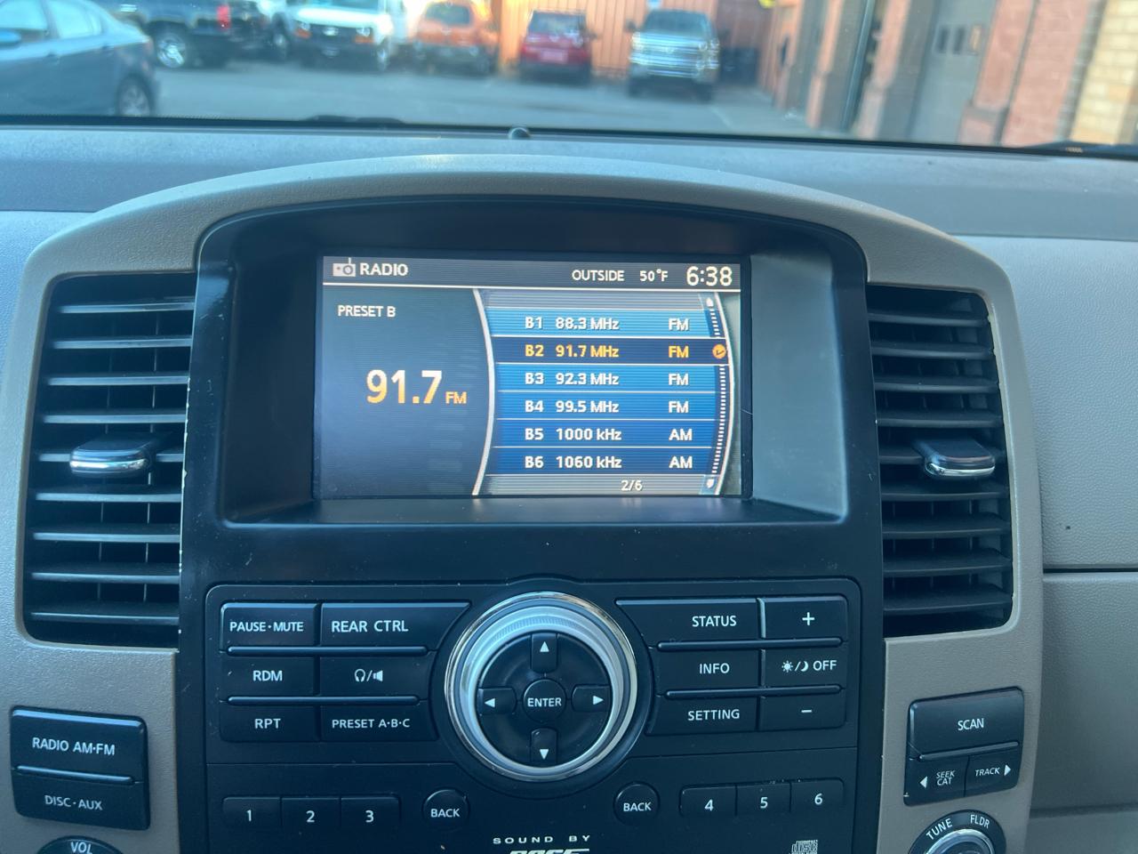 Nissan Pathfinder 4WD 4dr V6 Silver Edition 2012