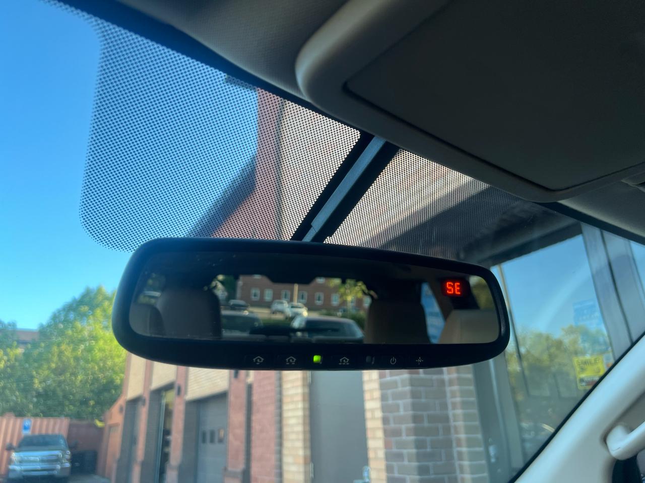 Nissan Pathfinder 4WD 4dr V6 Silver Edition 2012