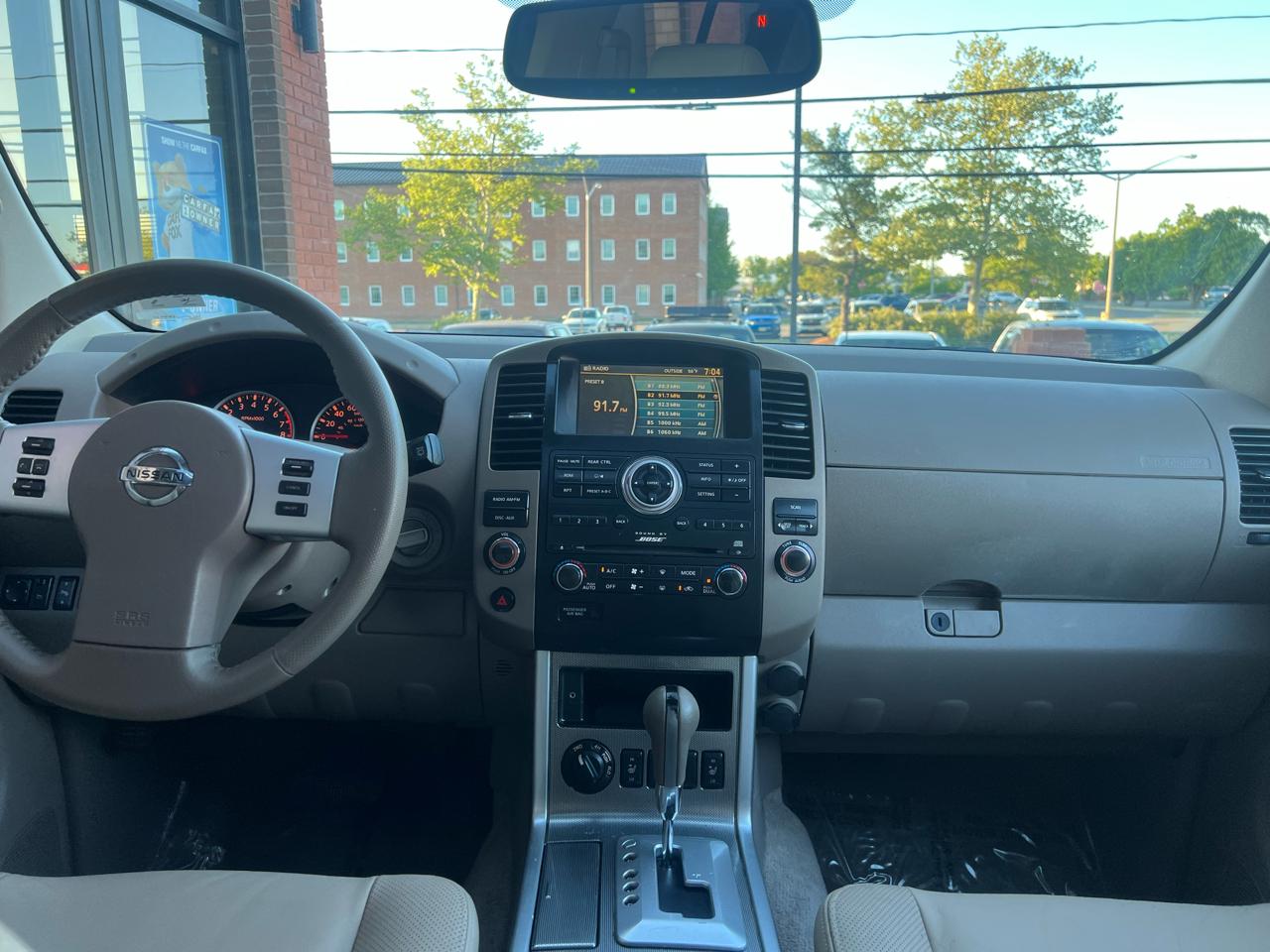 Nissan Pathfinder 4WD 4dr V6 Silver Edition 2012