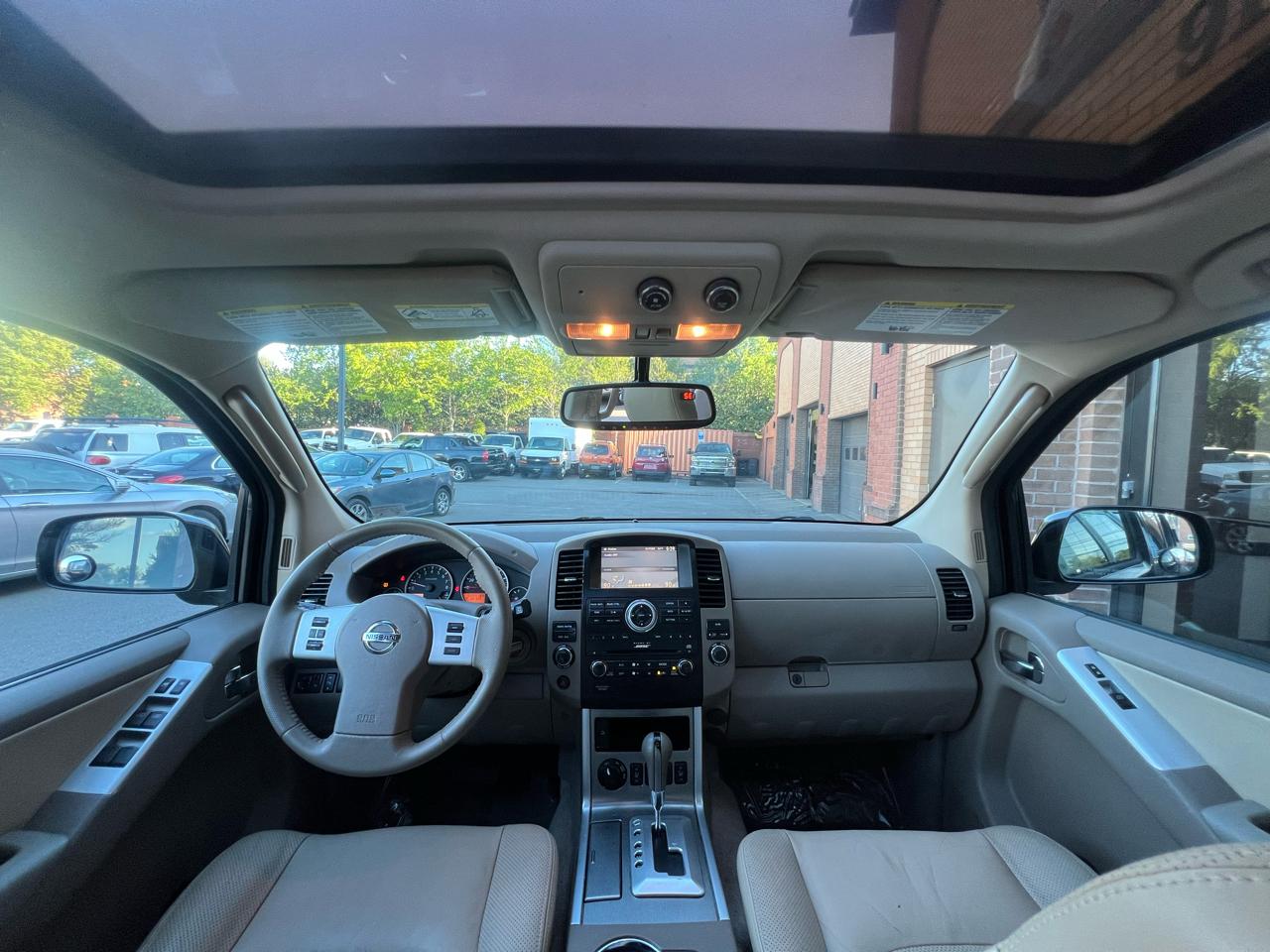 Nissan Pathfinder 4WD 4dr V6 Silver Edition 2012