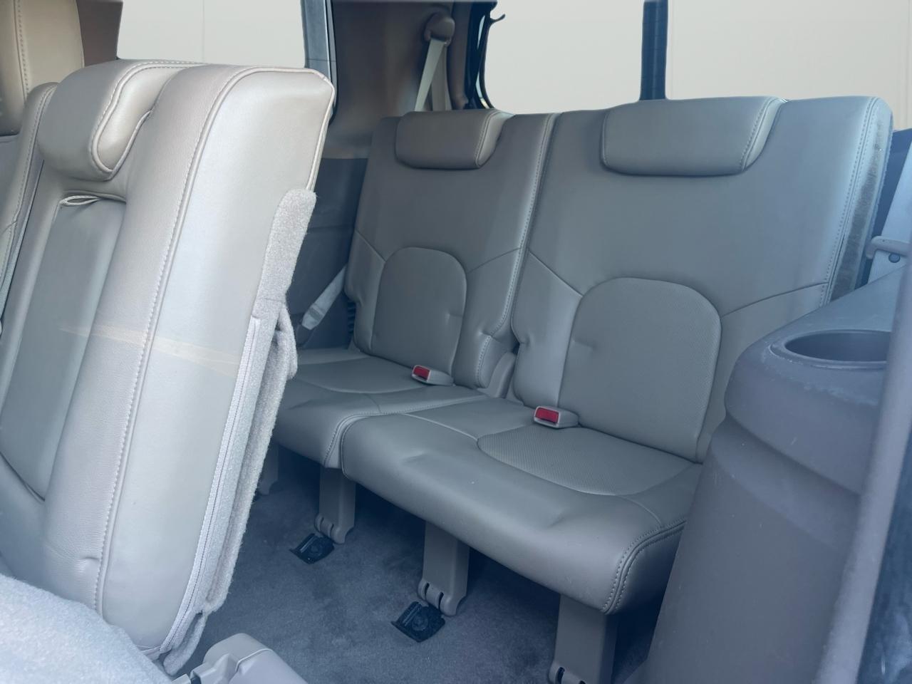 Nissan Pathfinder 4WD 4dr V6 Silver Edition 2012