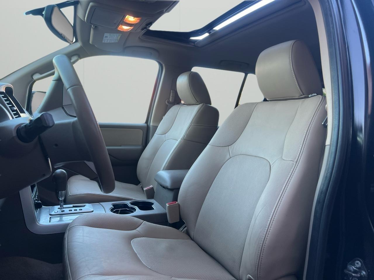 Nissan Pathfinder 4WD 4dr V6 Silver Edition 2012