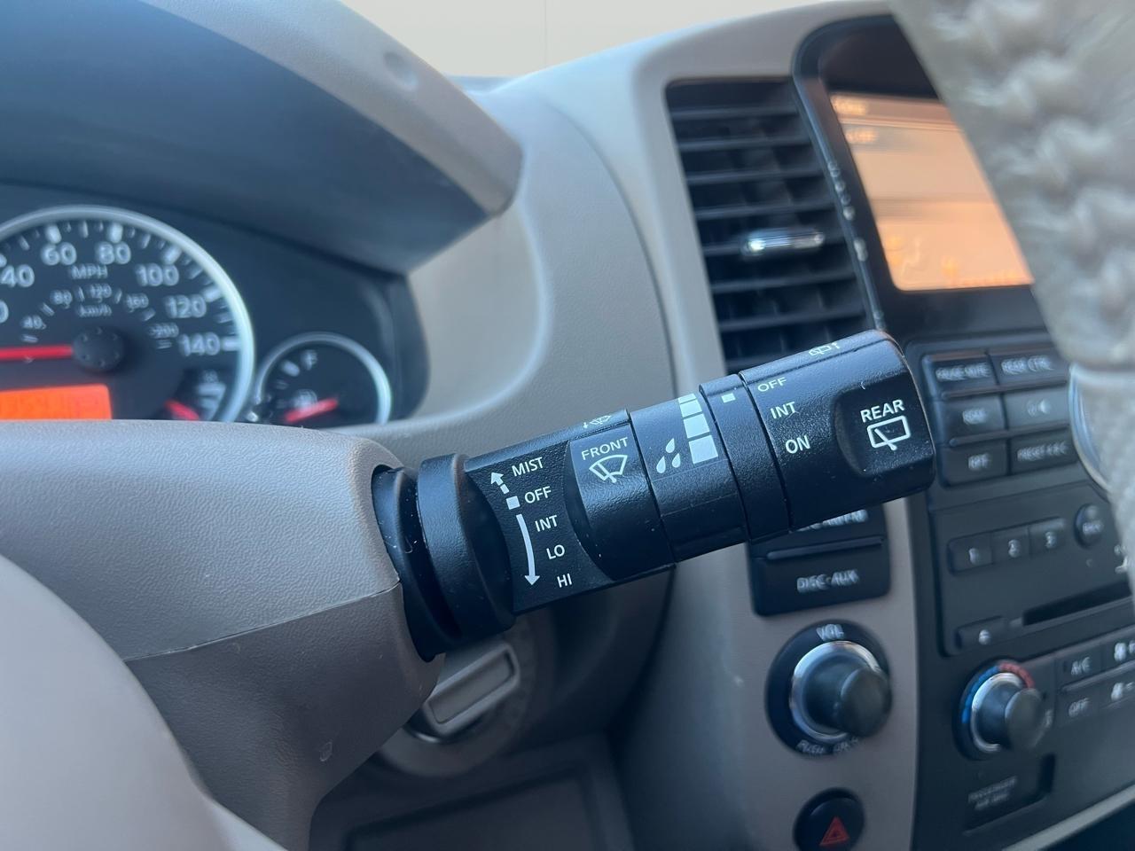 Nissan Pathfinder 4WD 4dr V6 Silver Edition 2012