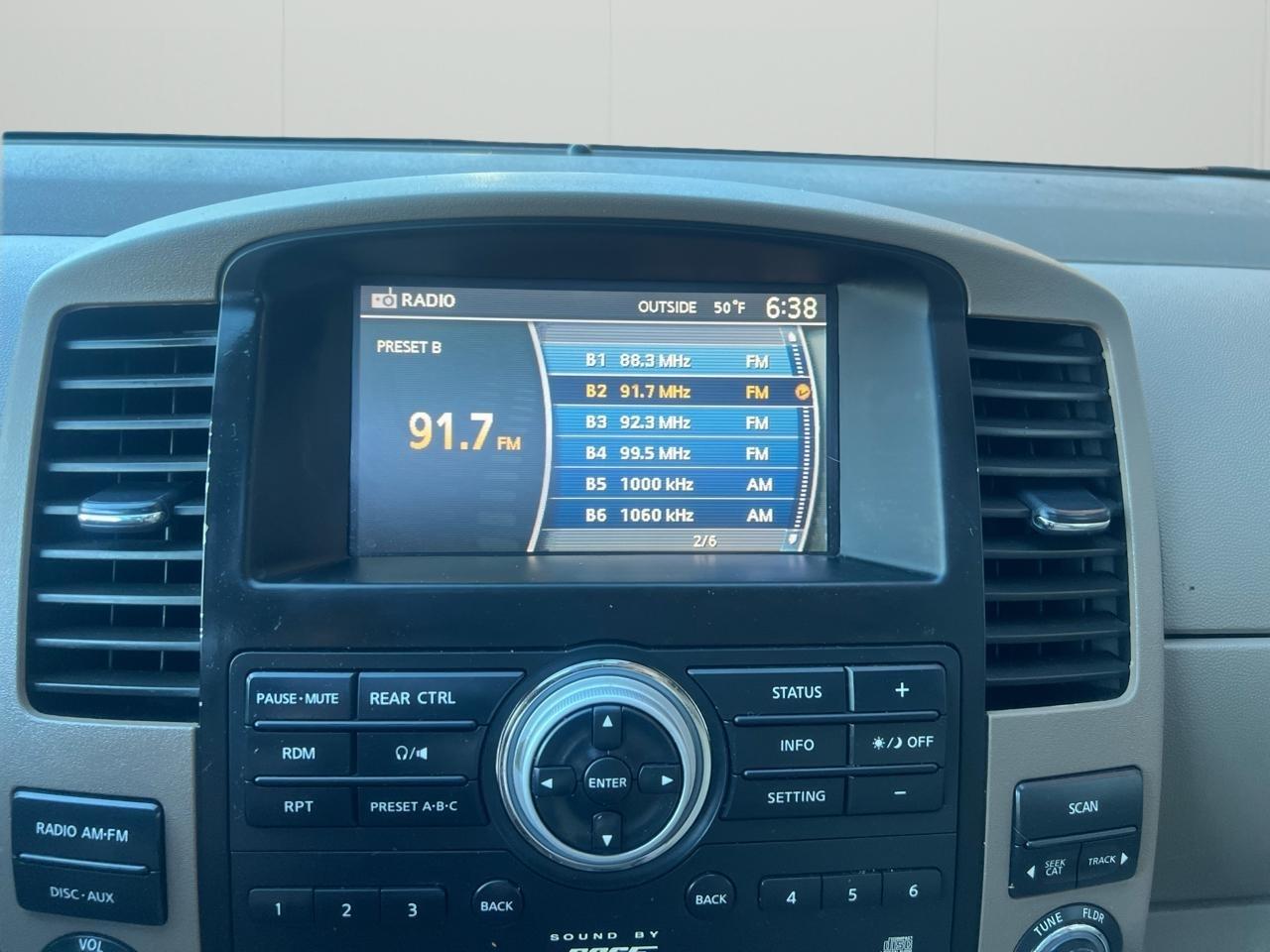 Nissan Pathfinder 4WD 4dr V6 Silver Edition 2012