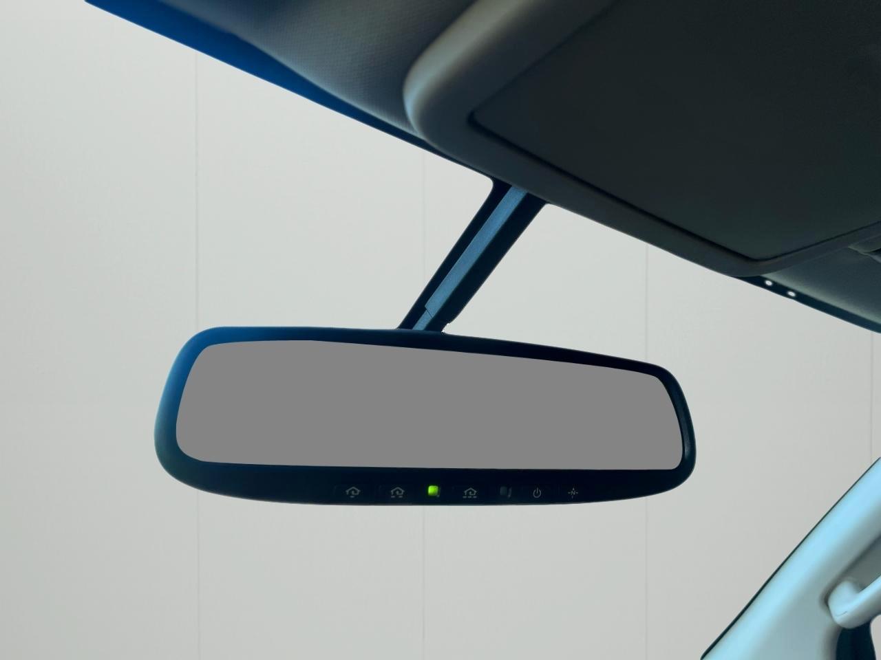 Nissan Pathfinder 4WD 4dr V6 Silver Edition 2012