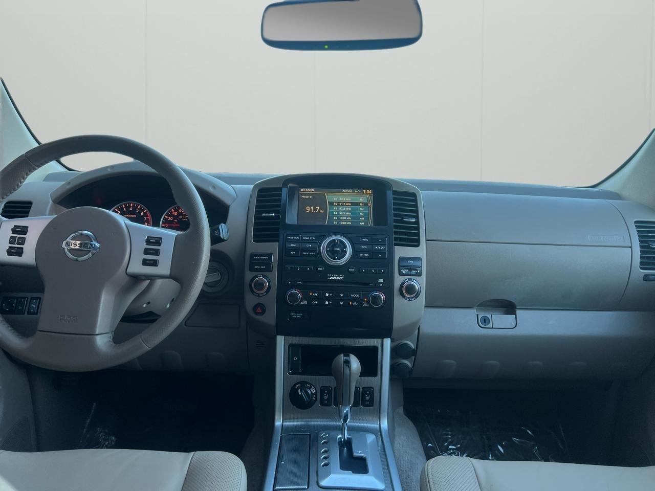 Nissan Pathfinder 4WD 4dr V6 Silver Edition 2012