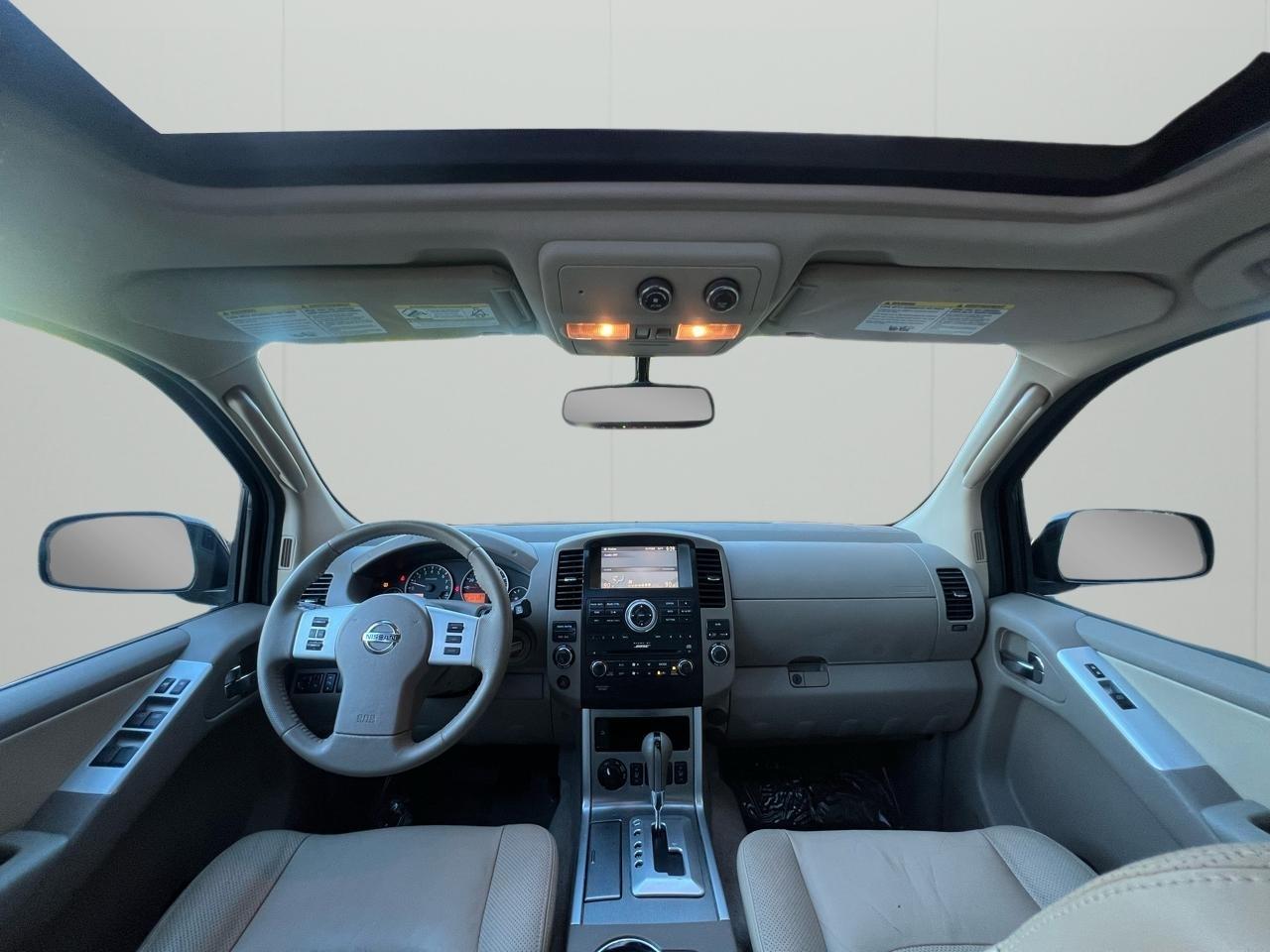 Nissan Pathfinder 4WD 4dr V6 Silver Edition 2012