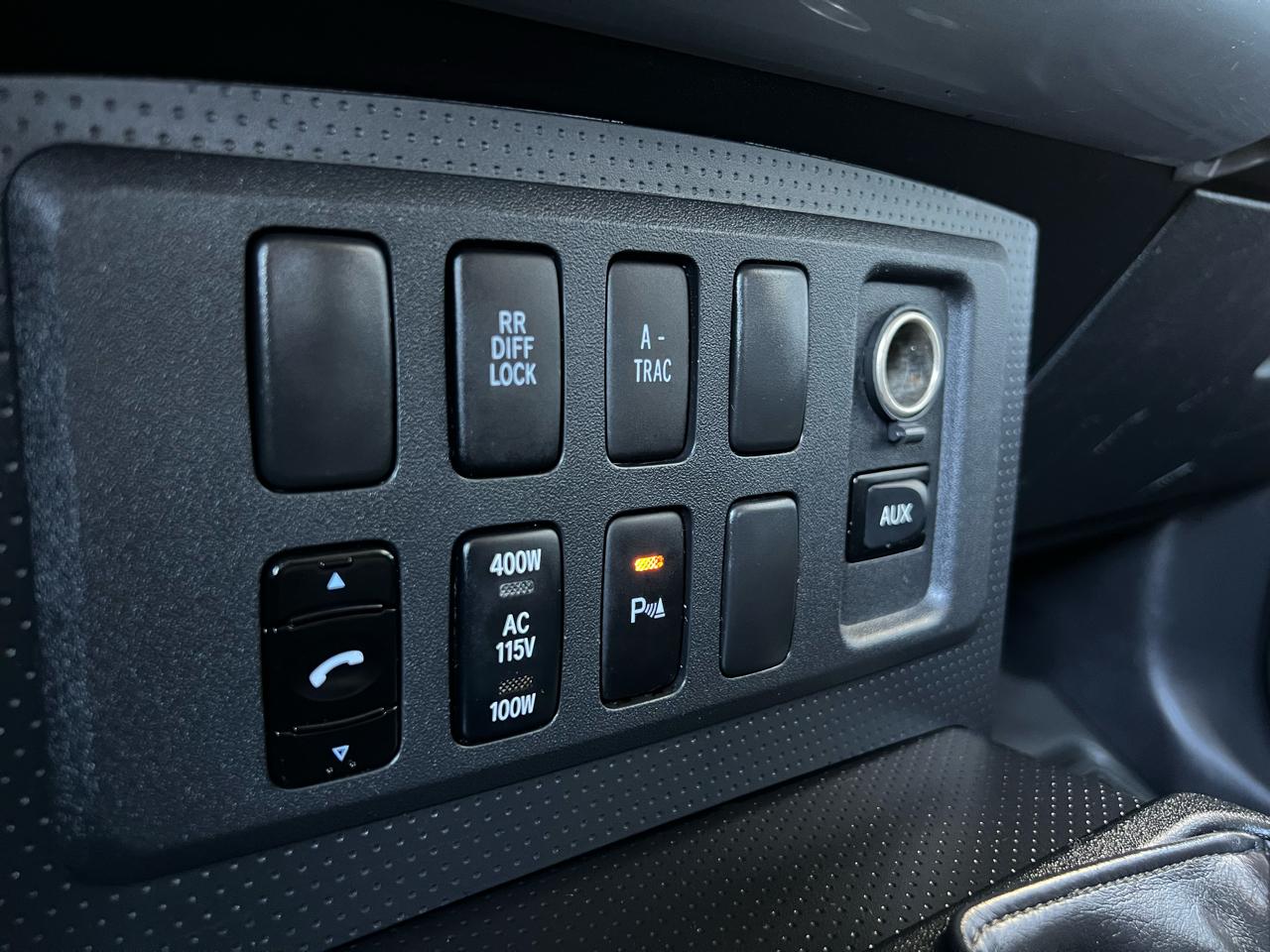 Toyota FJ Cruiser 4WD AT 2008