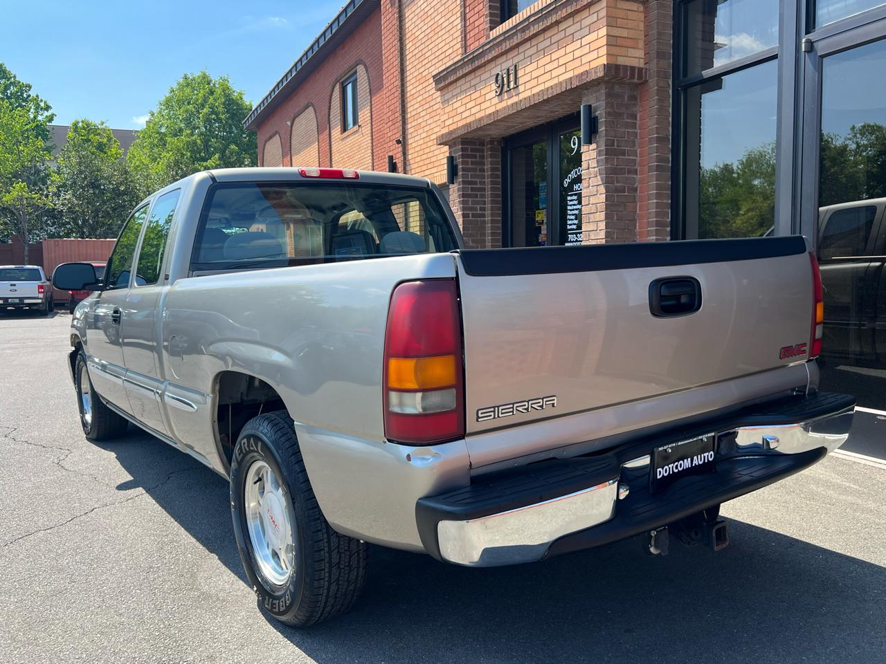 GMC Sierra 1500 SL Ext. Cab 4-Door Long Bed 2WD 2000