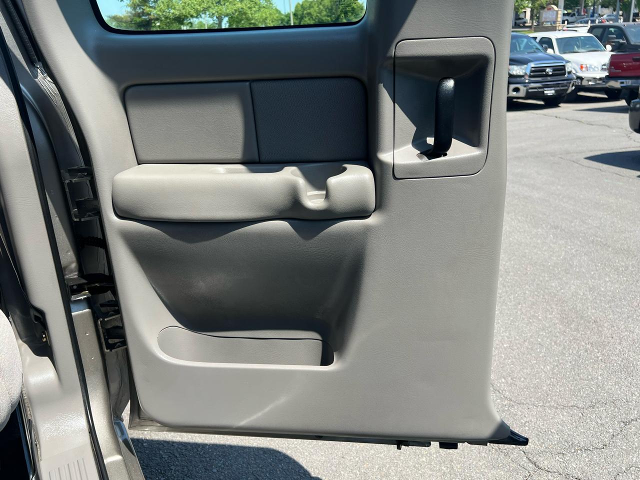 GMC Sierra 1500 SL Ext. Cab 4-Door Long Bed 2WD 2000