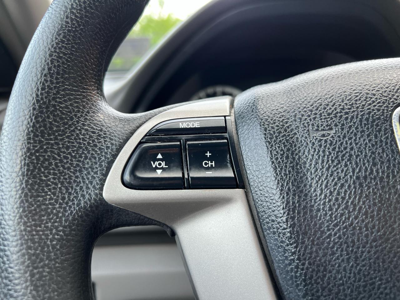 Honda Accord LX sedan AT 2009