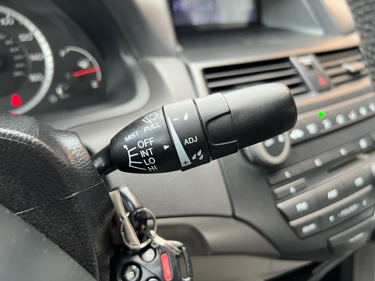 Honda Accord LX sedan AT 2009