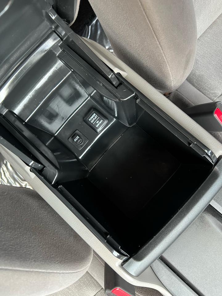 Honda Accord LX sedan AT 2009