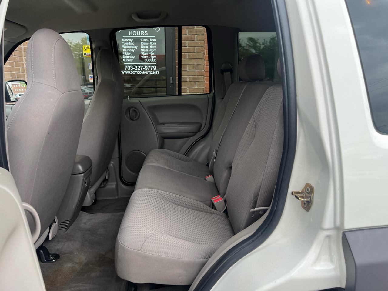 Jeep Liberty Rocky Mountain Edition 4WD 2004