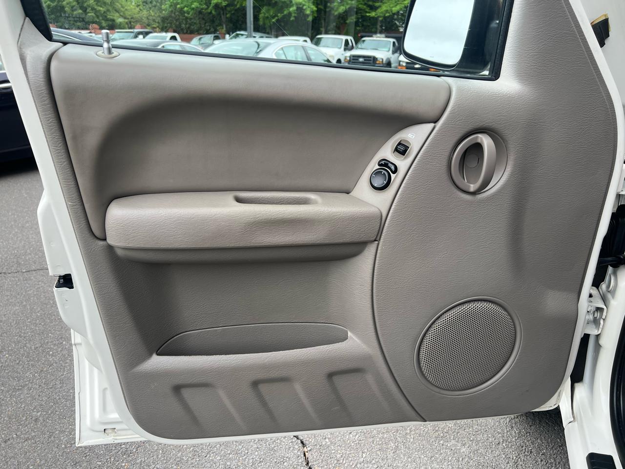 Jeep Liberty Rocky Mountain Edition 4WD 2004