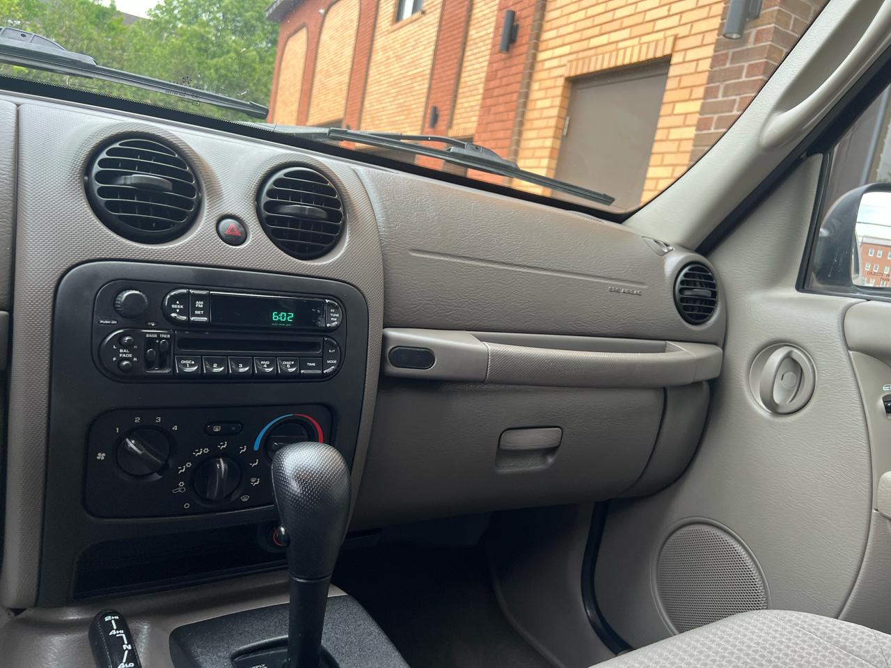 Jeep Liberty Rocky Mountain Edition 4WD 2004