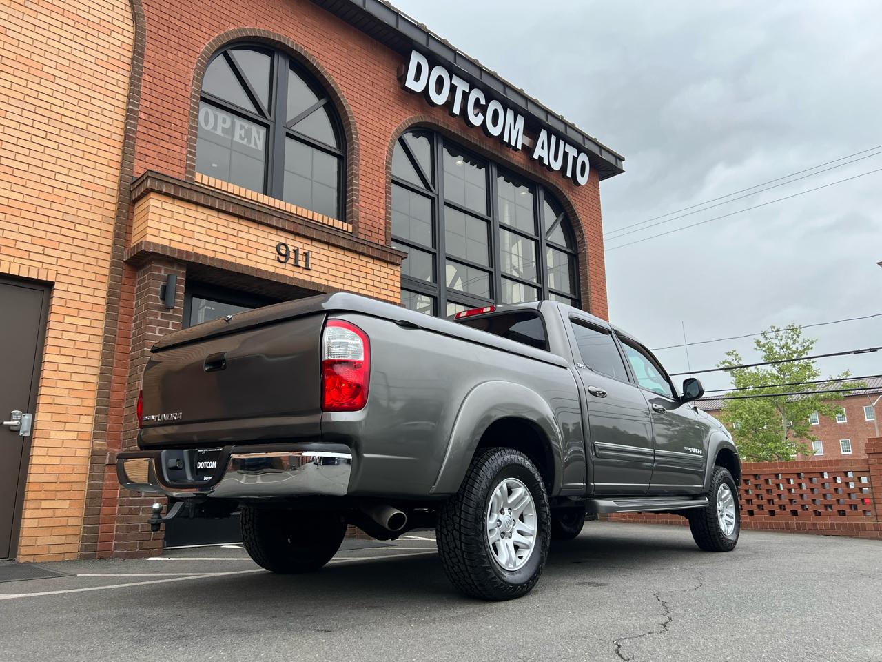 Toyota Tundra SR5 Double Cab 4WD 2004