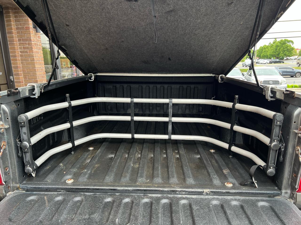 Toyota Tundra SR5 Double Cab 4WD 2004