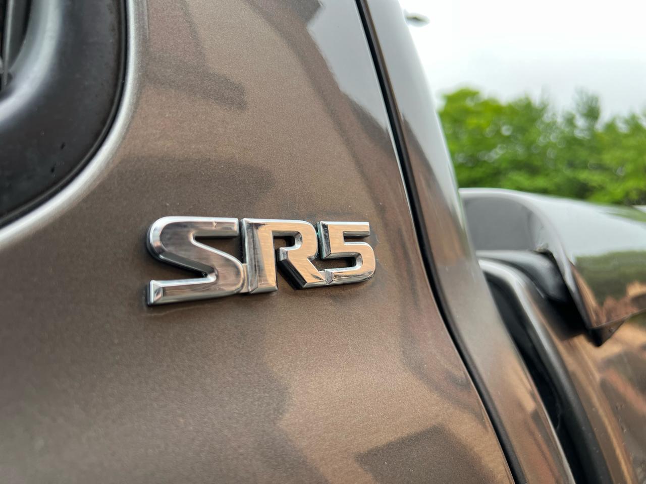 Toyota Tundra SR5 Double Cab 4WD 2004