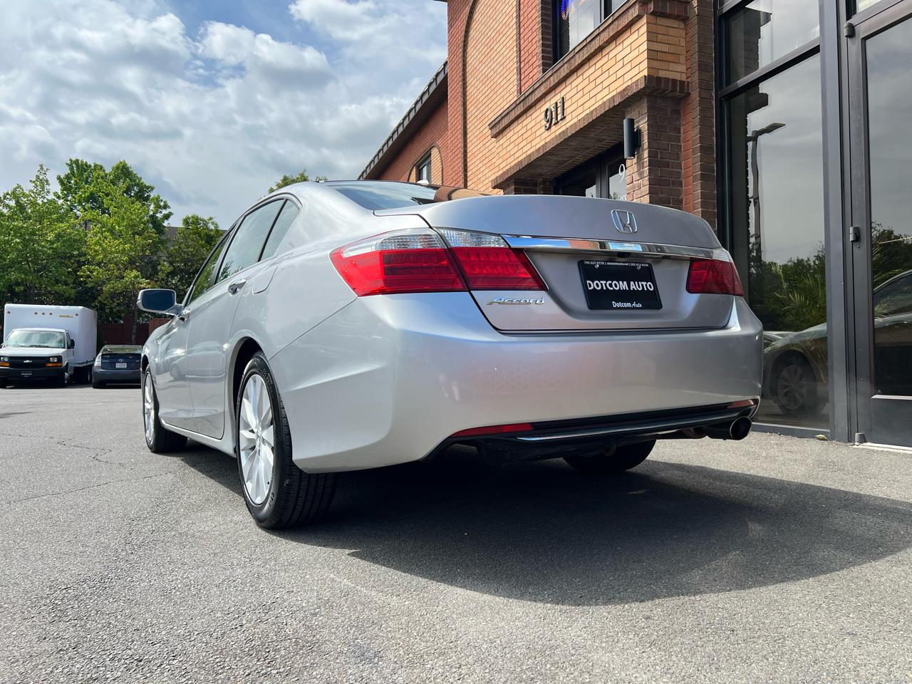 Honda Accord EX-L Sedan CVT 2013