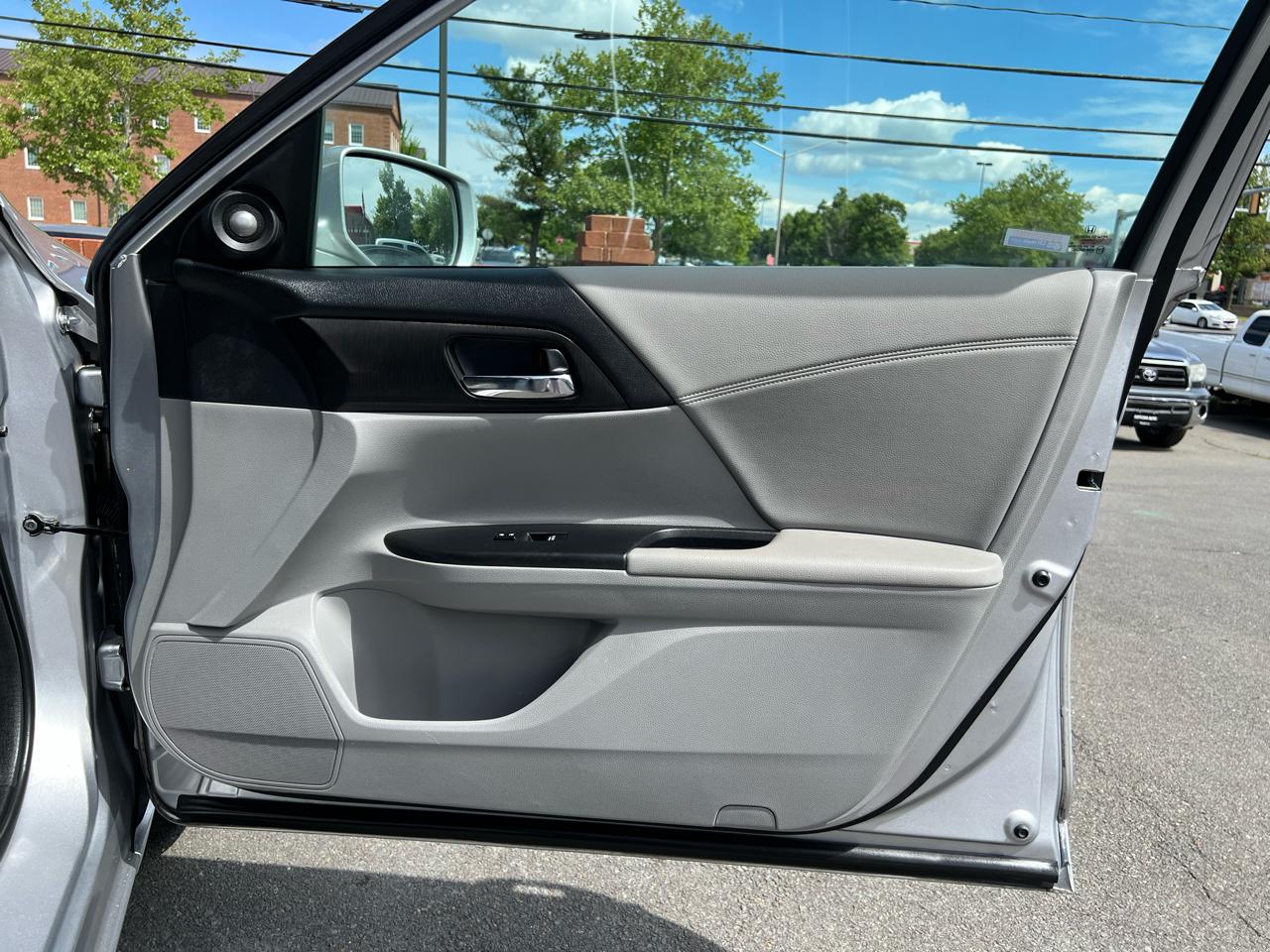 Honda Accord EX-L Sedan CVT 2013
