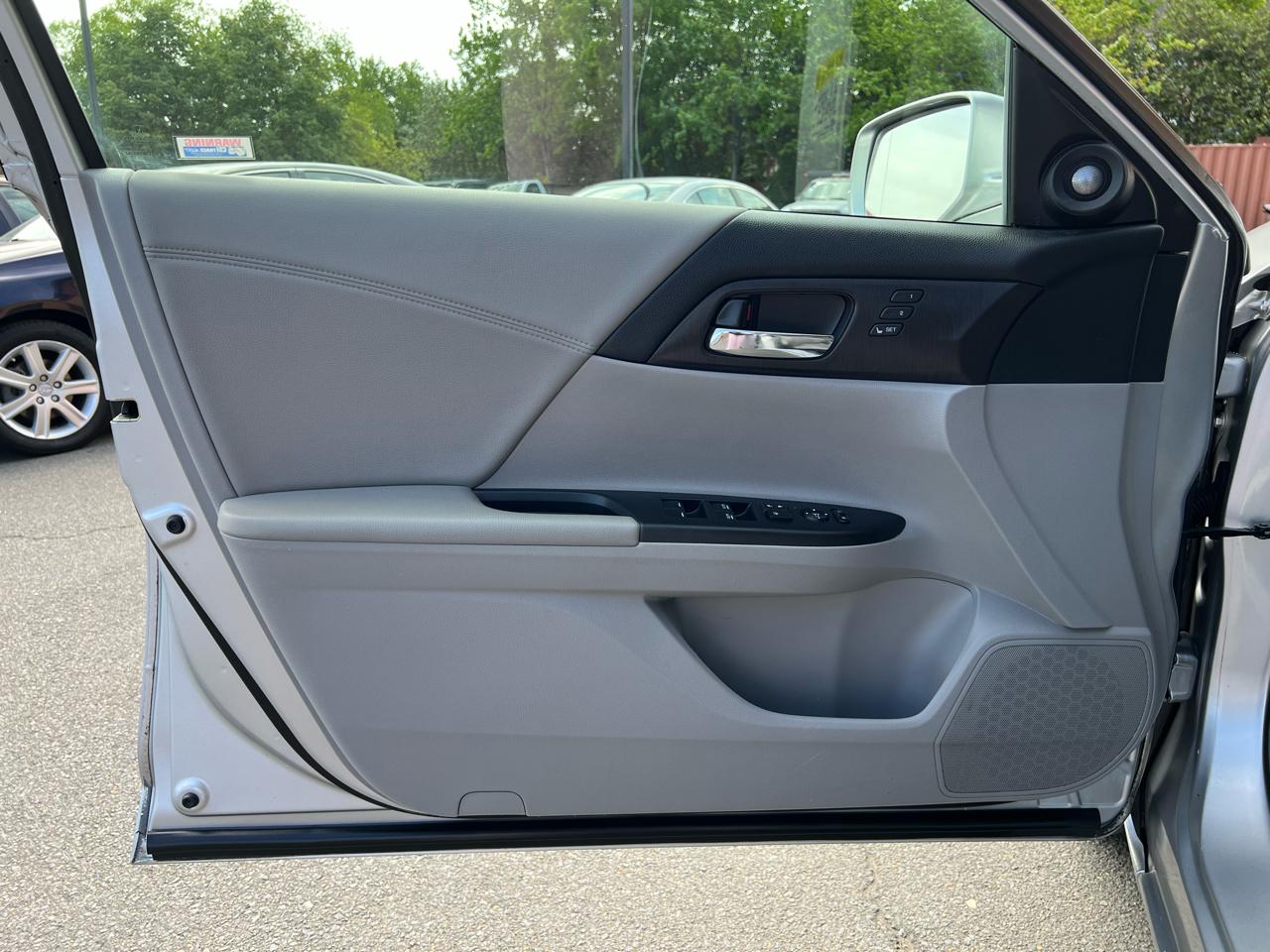 Honda Accord EX-L Sedan CVT 2013