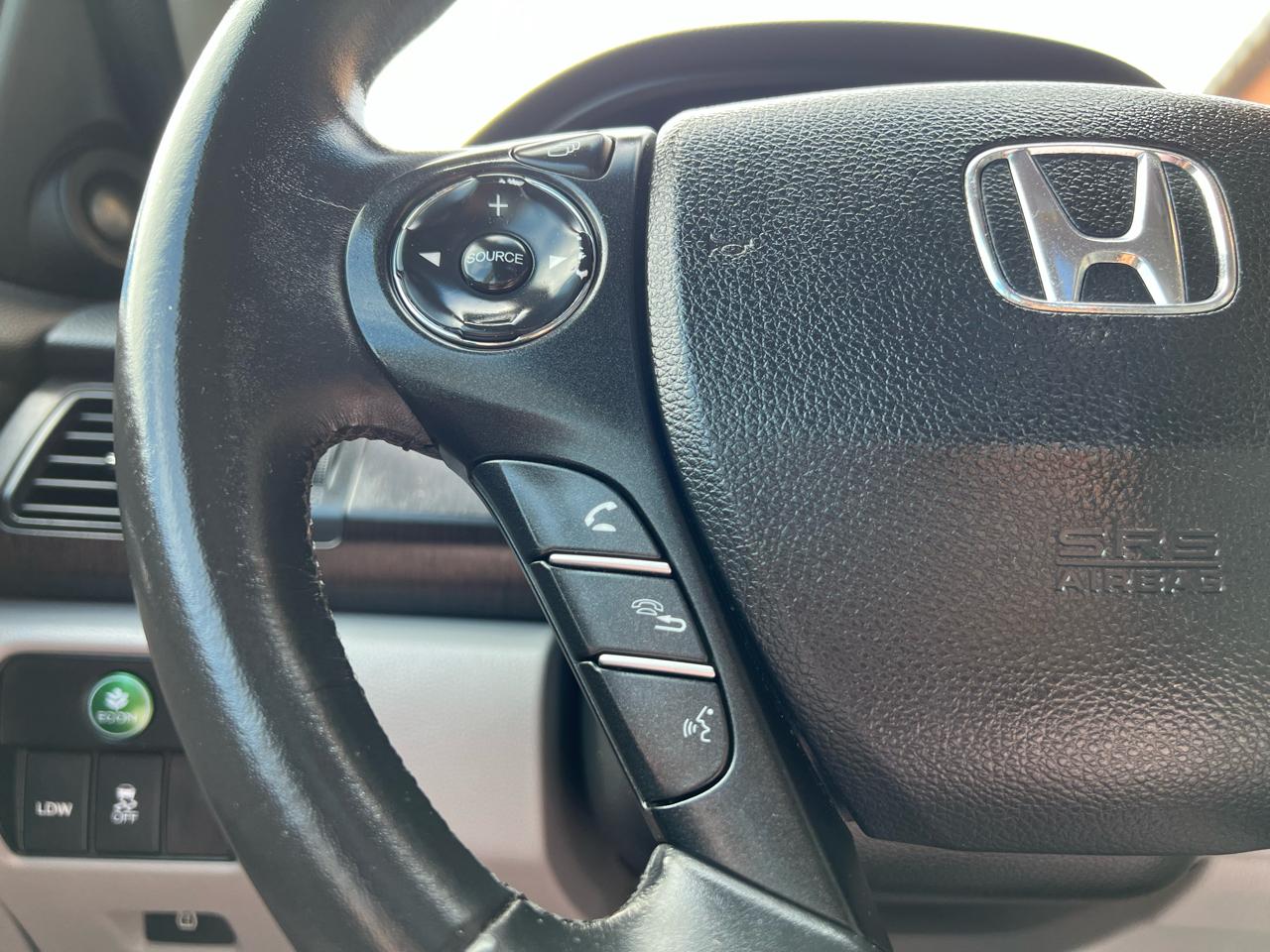 Honda Accord EX-L Sedan CVT 2013