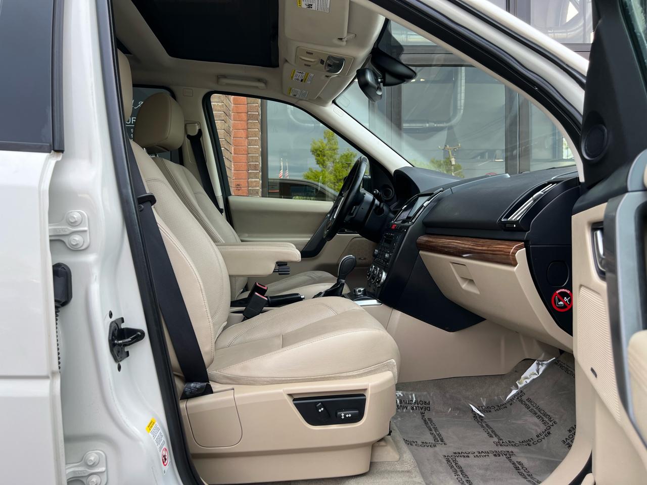Land Rover LR2 HSE 2010