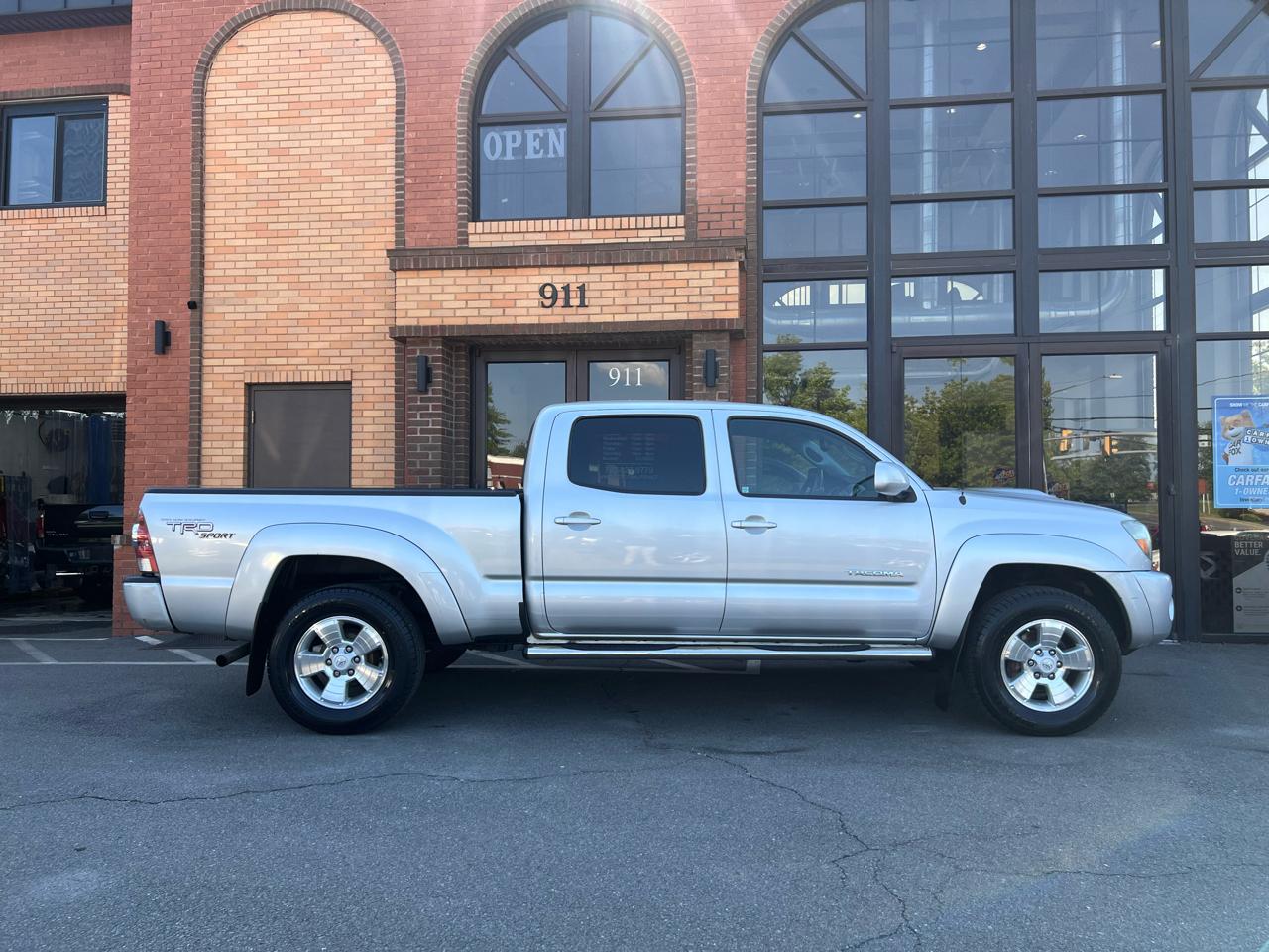 Toyota Tacoma Double Cab Long Bed V6 Auto 4WD 2010