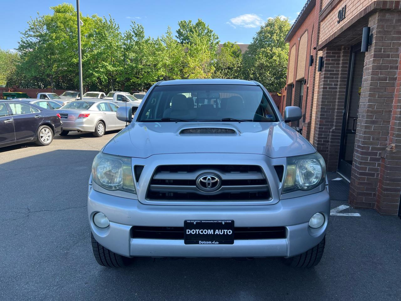 Toyota Tacoma Double Cab Long Bed V6 Auto 4WD 2010