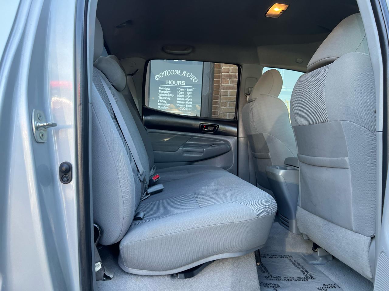 Toyota Tacoma Double Cab Long Bed V6 Auto 4WD 2010