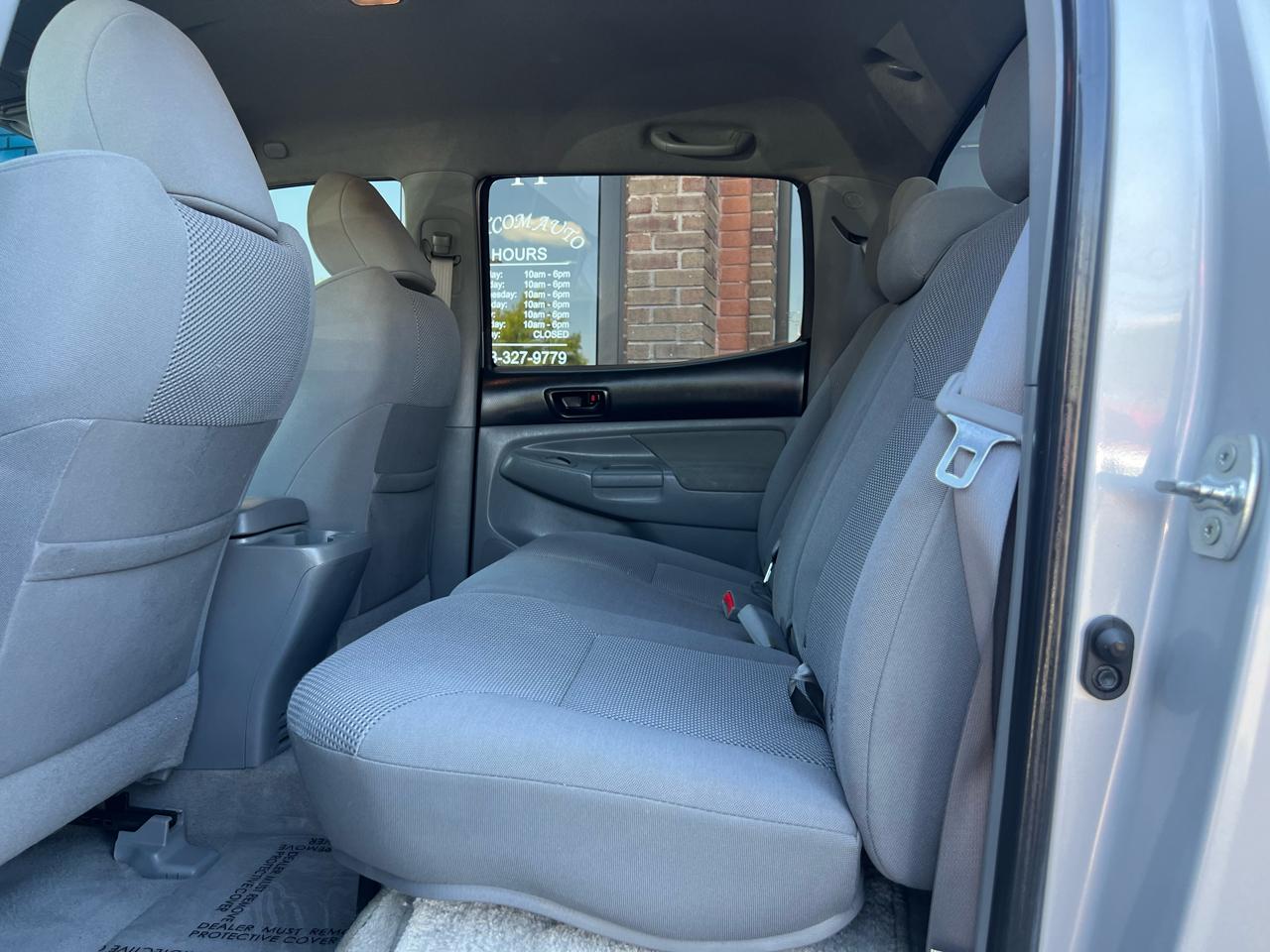 Toyota Tacoma Double Cab Long Bed V6 Auto 4WD 2010